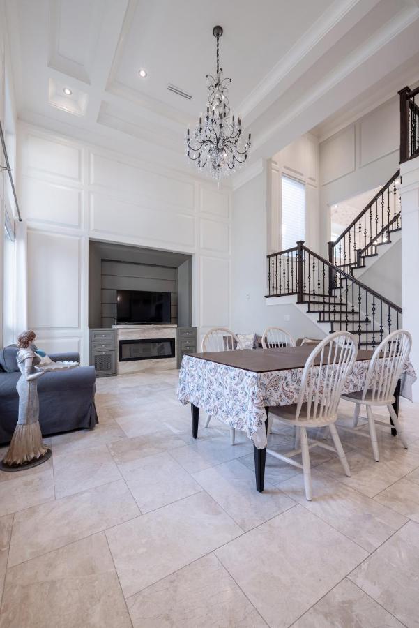Luxurious Private Rooms In Richmond Exterior foto
